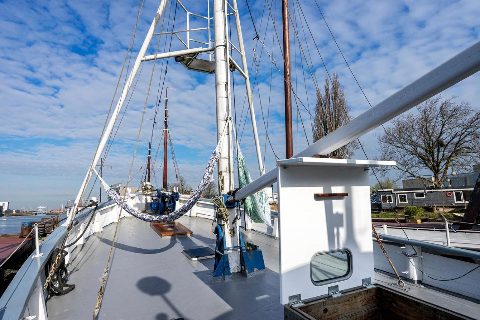 Asile Flottant Hotel Amsterdam Exterior photo