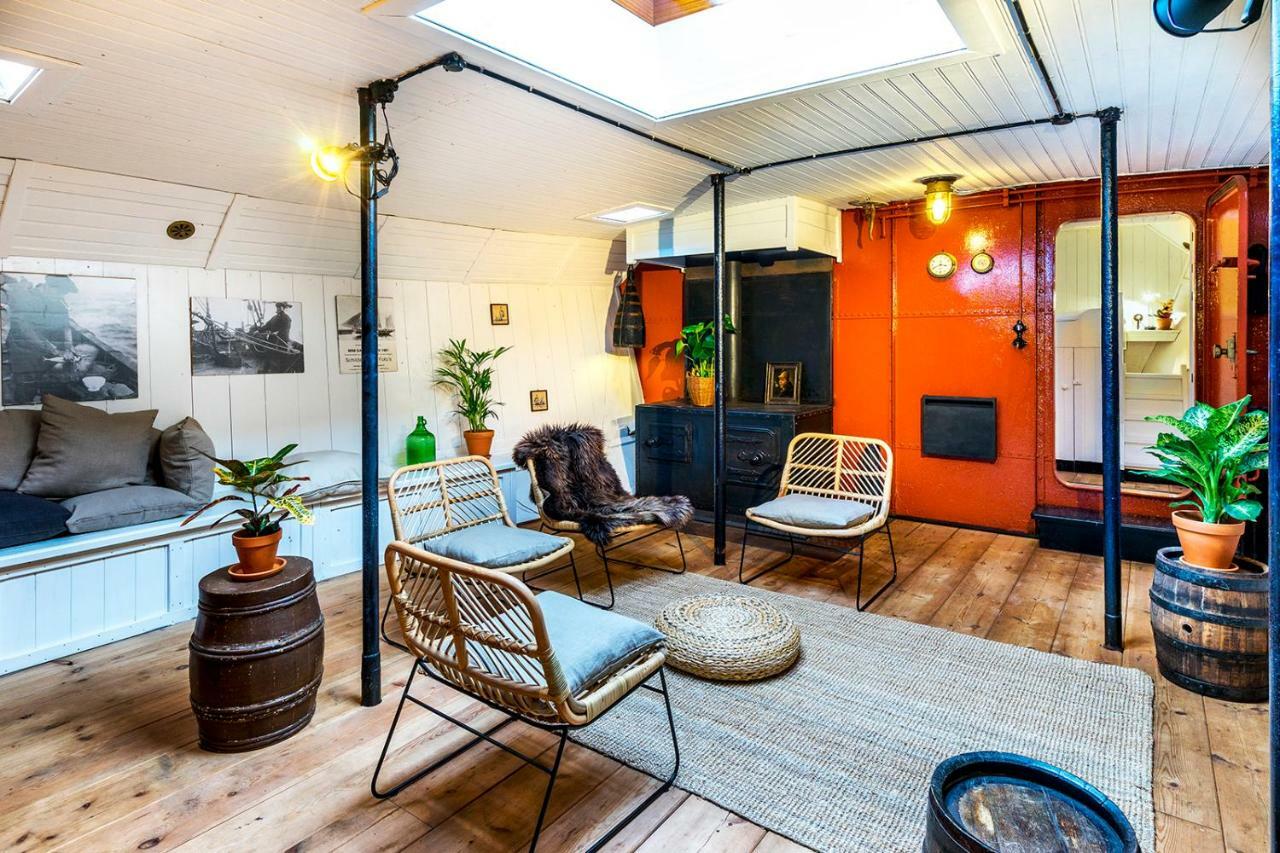 Asile Flottant Hotel Amsterdam Exterior photo